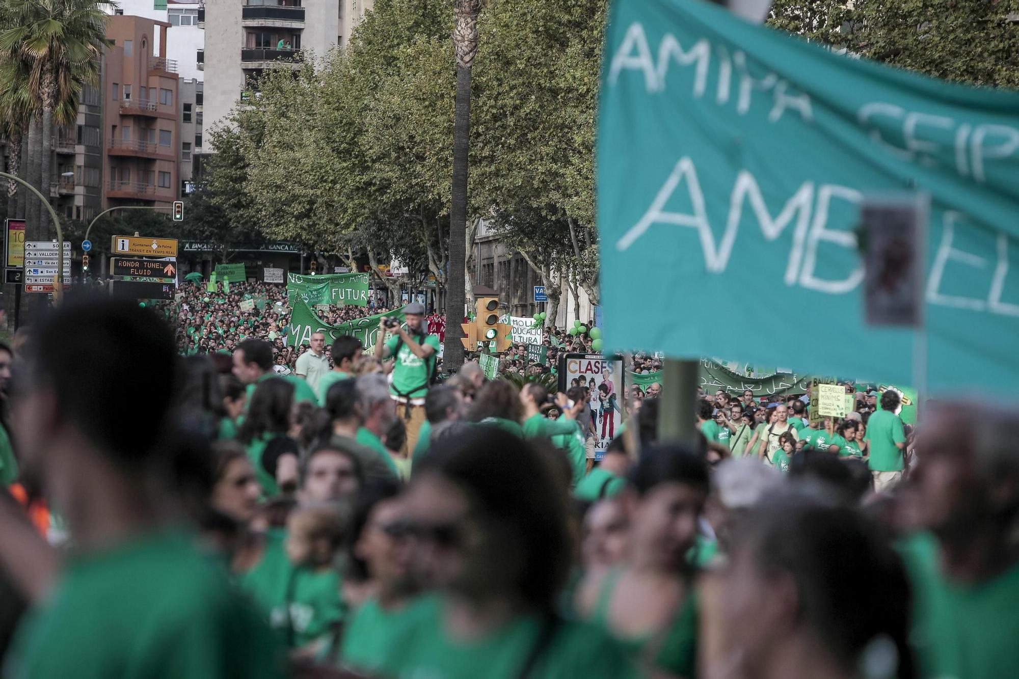 FOTOS | Se cumplen 10 años de la gran manifestcación contra el TIL en Palma