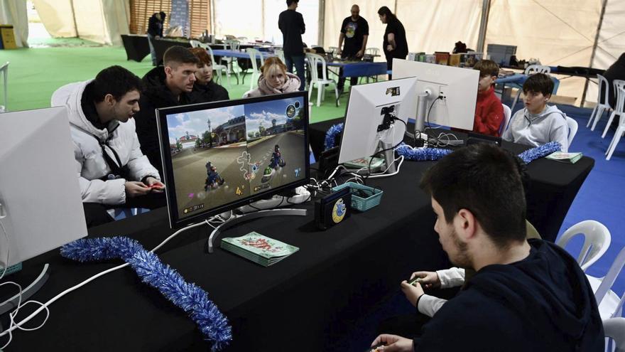 Marín celebra el puente de la mano de los videojuegos | RAFA VÁZQUEZ