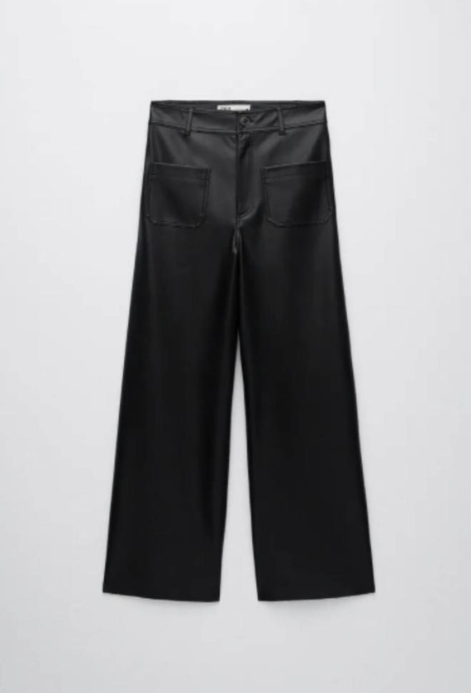 Pantalón efecto piel de Zara