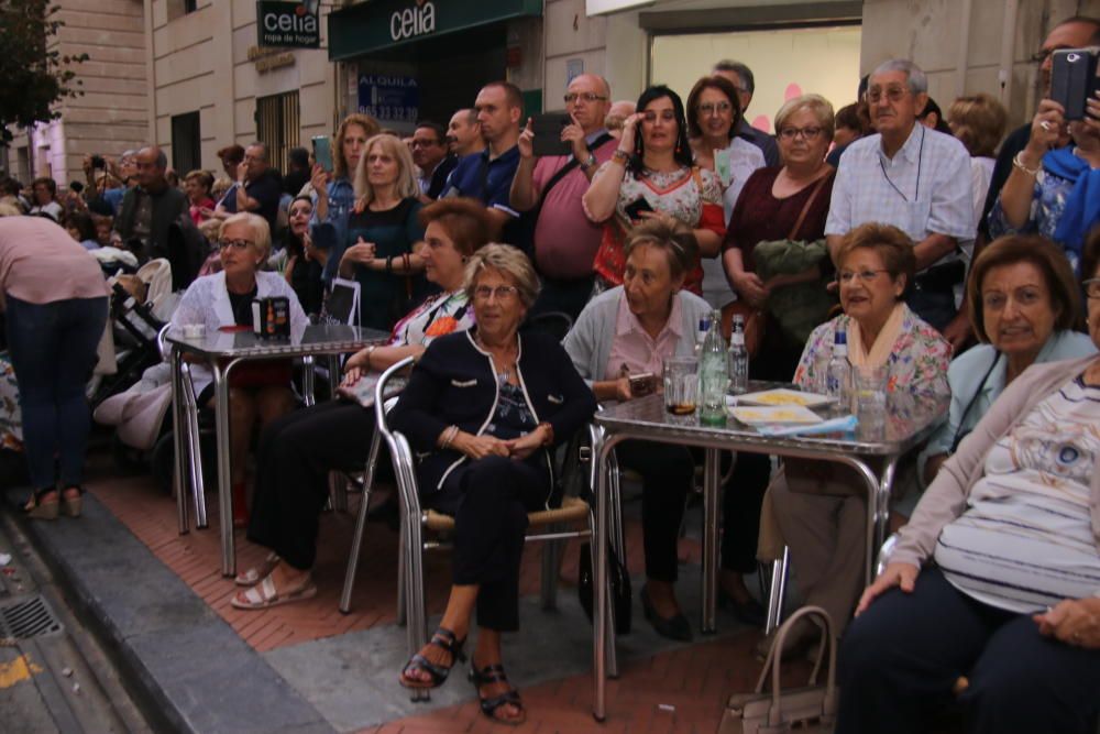 Primeros actos de la III Feria Modernista de Alcoy