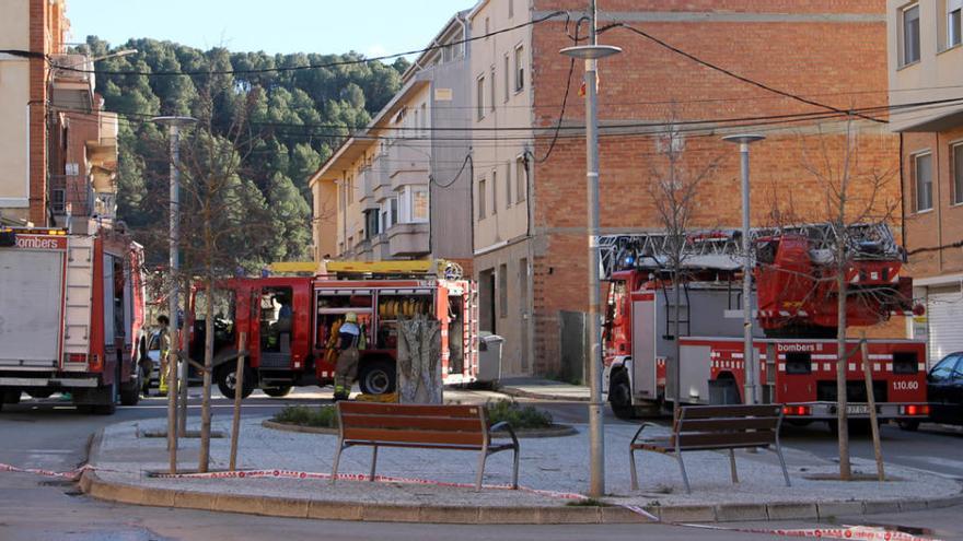 Tres dotacions dels bombers han controlat ràpidament el foc produït per una barbacoa a Sant Fruitós del Bages