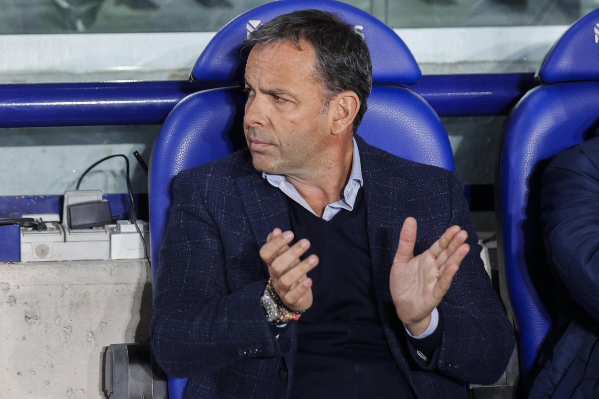 Calleja, en su último partido en el Ciutat como entrenador del Levante.