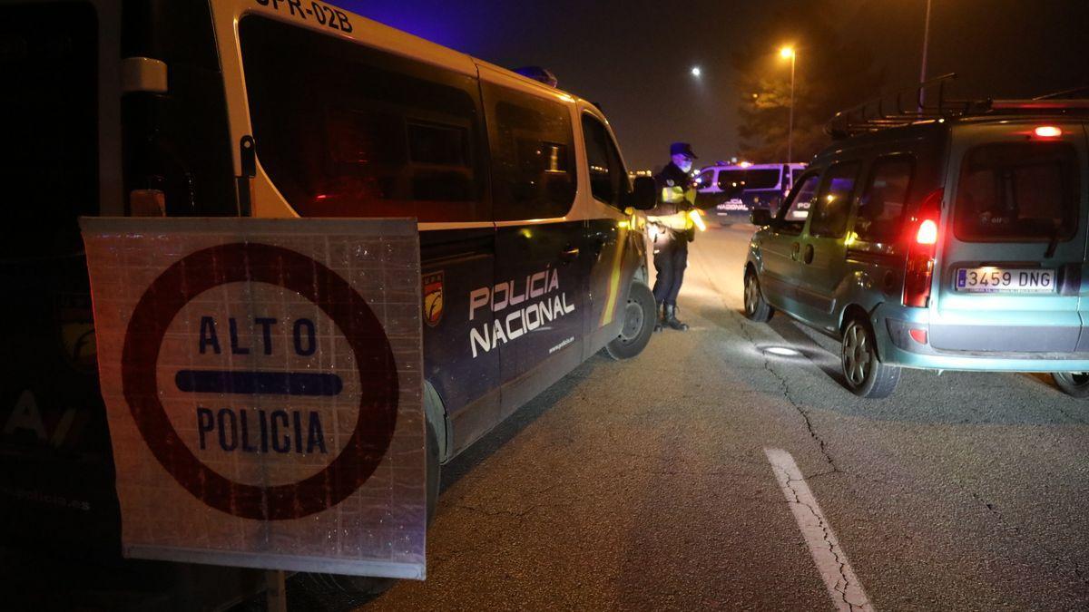 Imagen de un control realizado por la Policía Nacional de Castellón en la capital de la Plana.