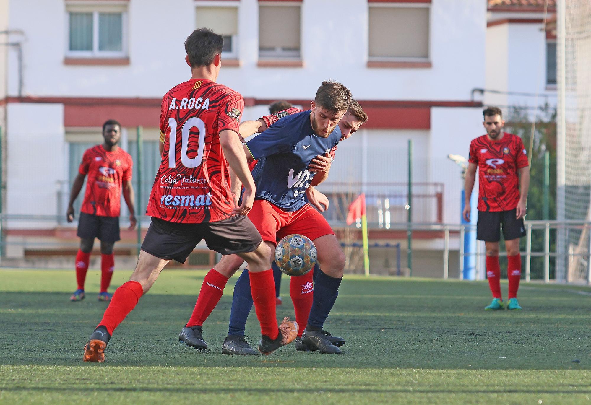 Totes les imatges del partit entre l'Artés i el Pirinaica B