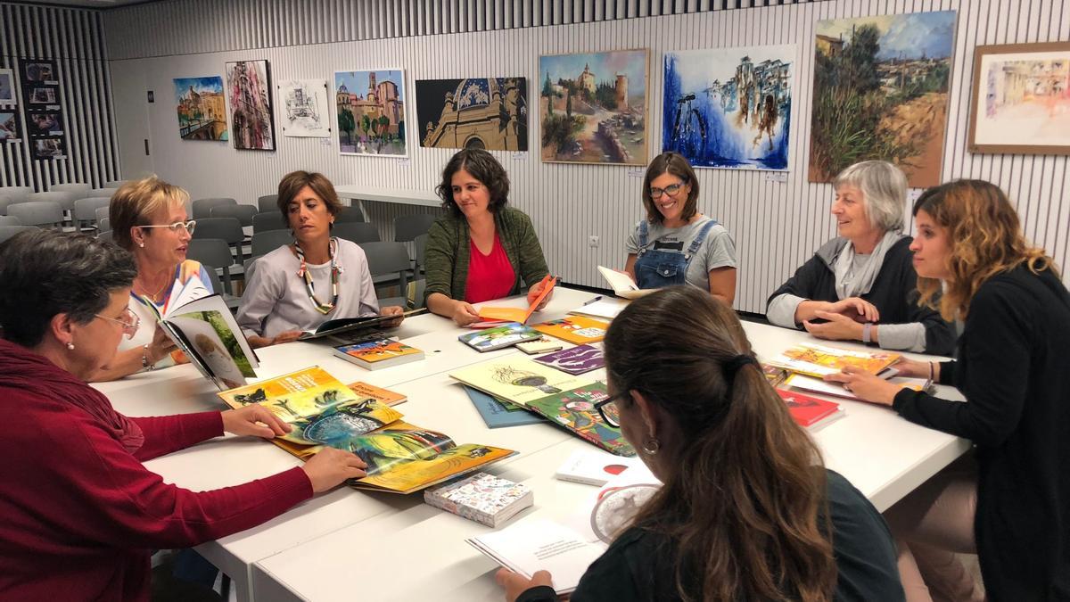 Club de lectura a la Biblioteca Carles Morató de Solsona