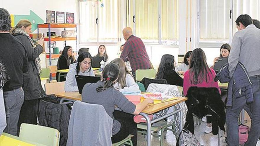 El Jaume I exporta su modelo educativo