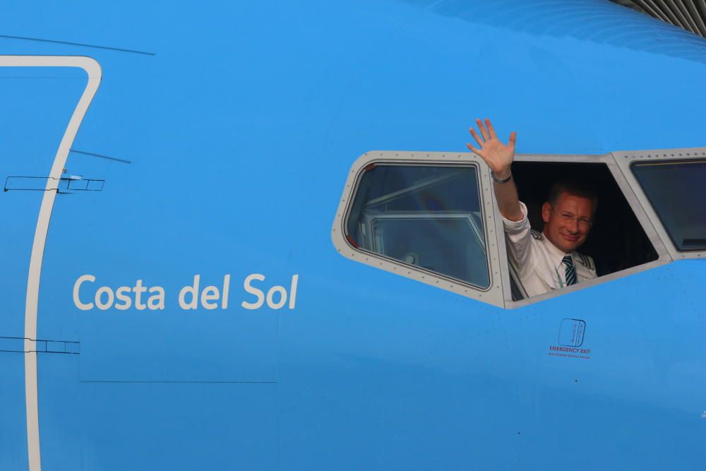 Bautizo de un avión de TUI en el Aeropuerto de Málaga.