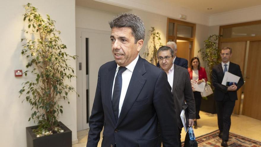 Mazón anima a los accionistas del Sabadell en la Comunidad Valenciana a oponerse a la opa de BBVA