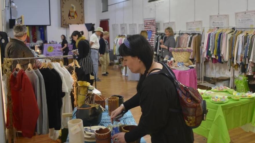 Se estrena un mercadillo para los días de crucero