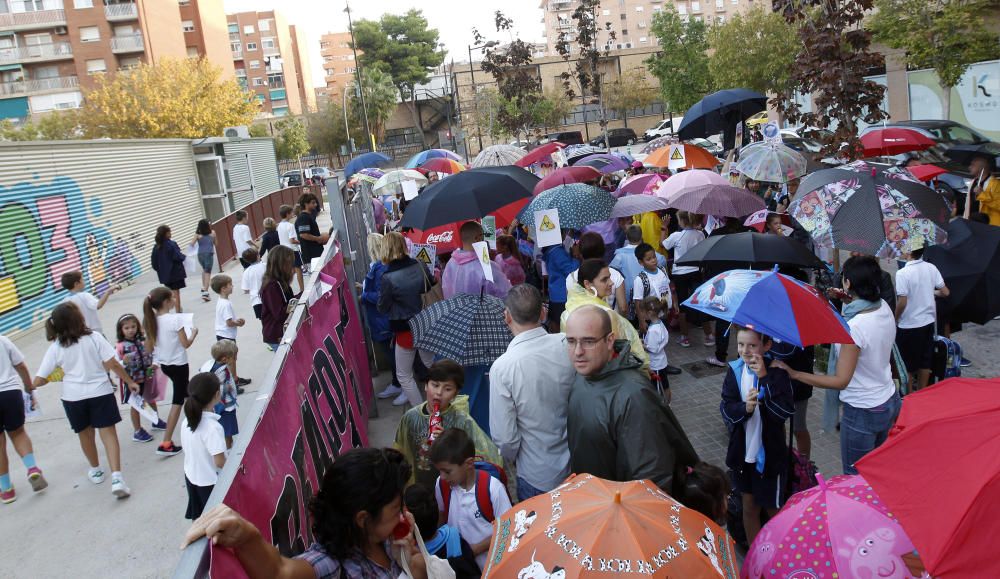 Protestas en el CEIP 103 de Valencia.