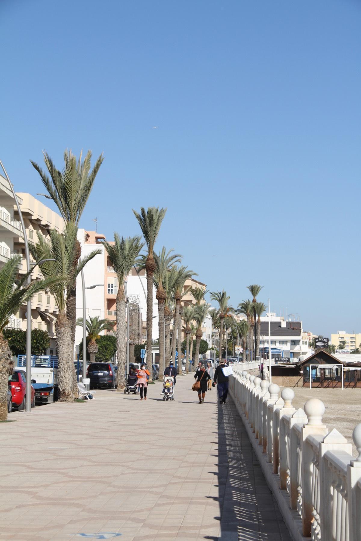 El paseo marítimo de Garrucha (Almería)
