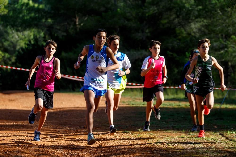 El circuito de cross de Buscastell acogió este sábado la primera prueba de campo a través de la temporada en Ibiza para categorías inferiores