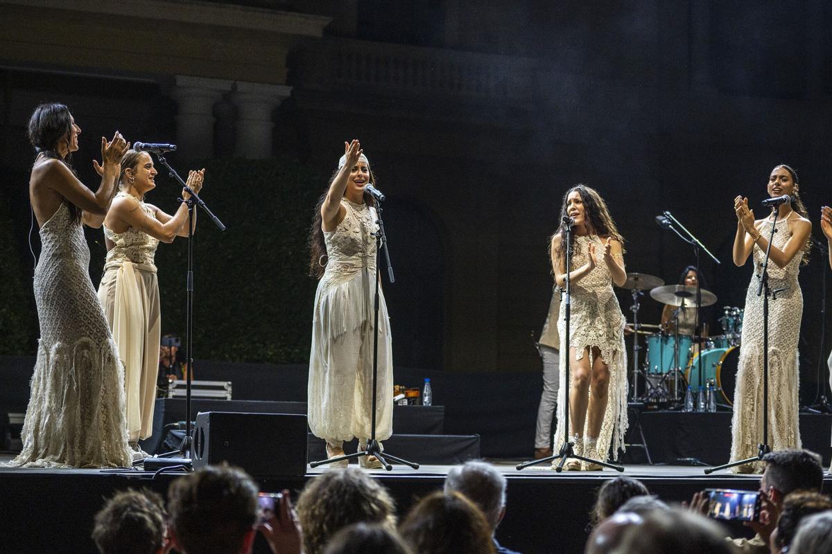 El grupo Las Migas durante su actuación en los jardines del Palau de Pedralbes dentro del Festival Les Nits Occident