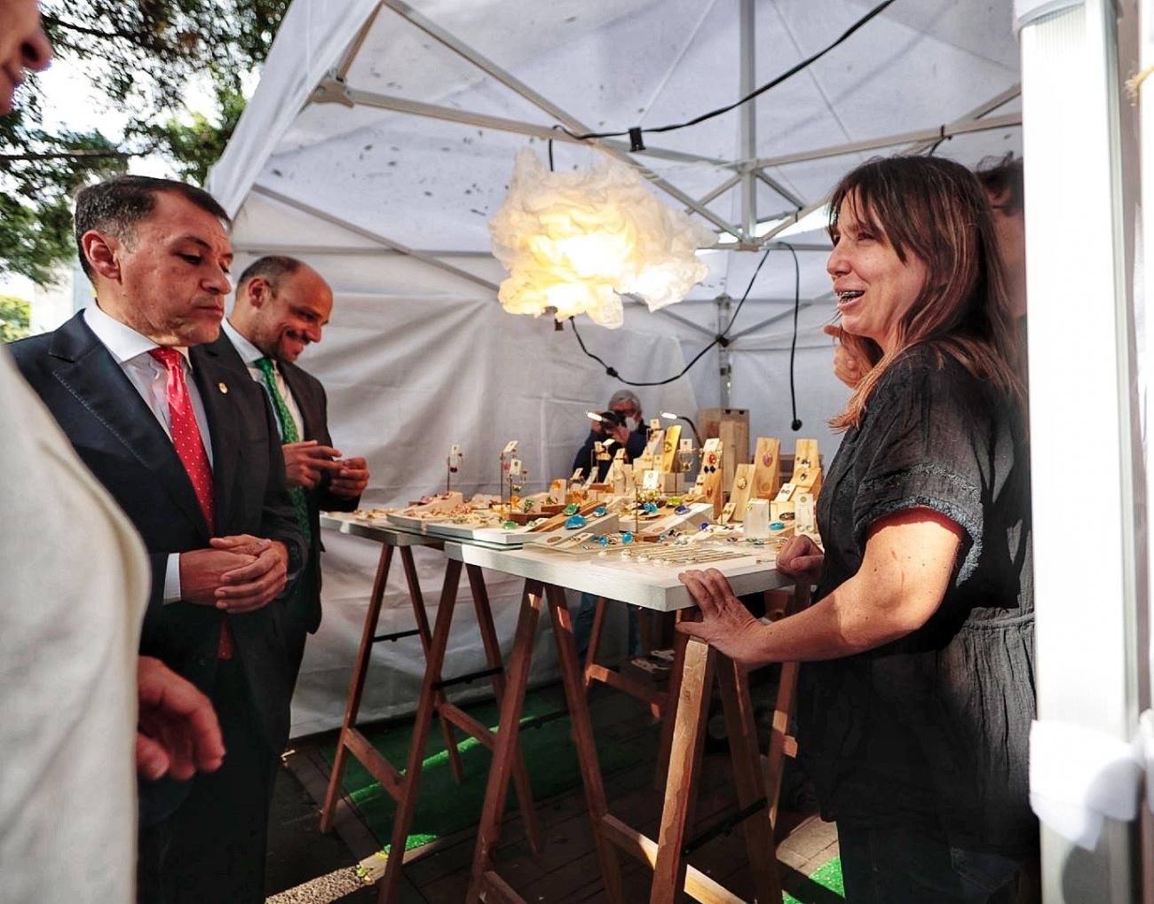 Inauguración de la exposición de flores, plantas y artesanía de las Fiestas de Mayo