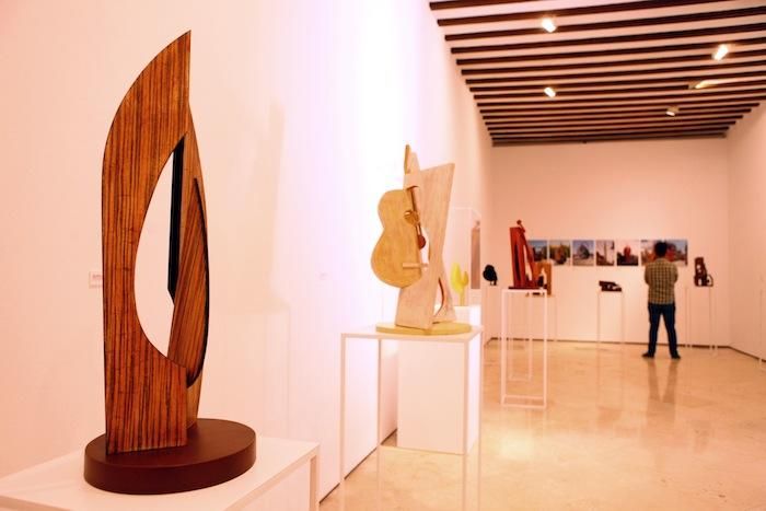 Exposición de esculturas de José Leal