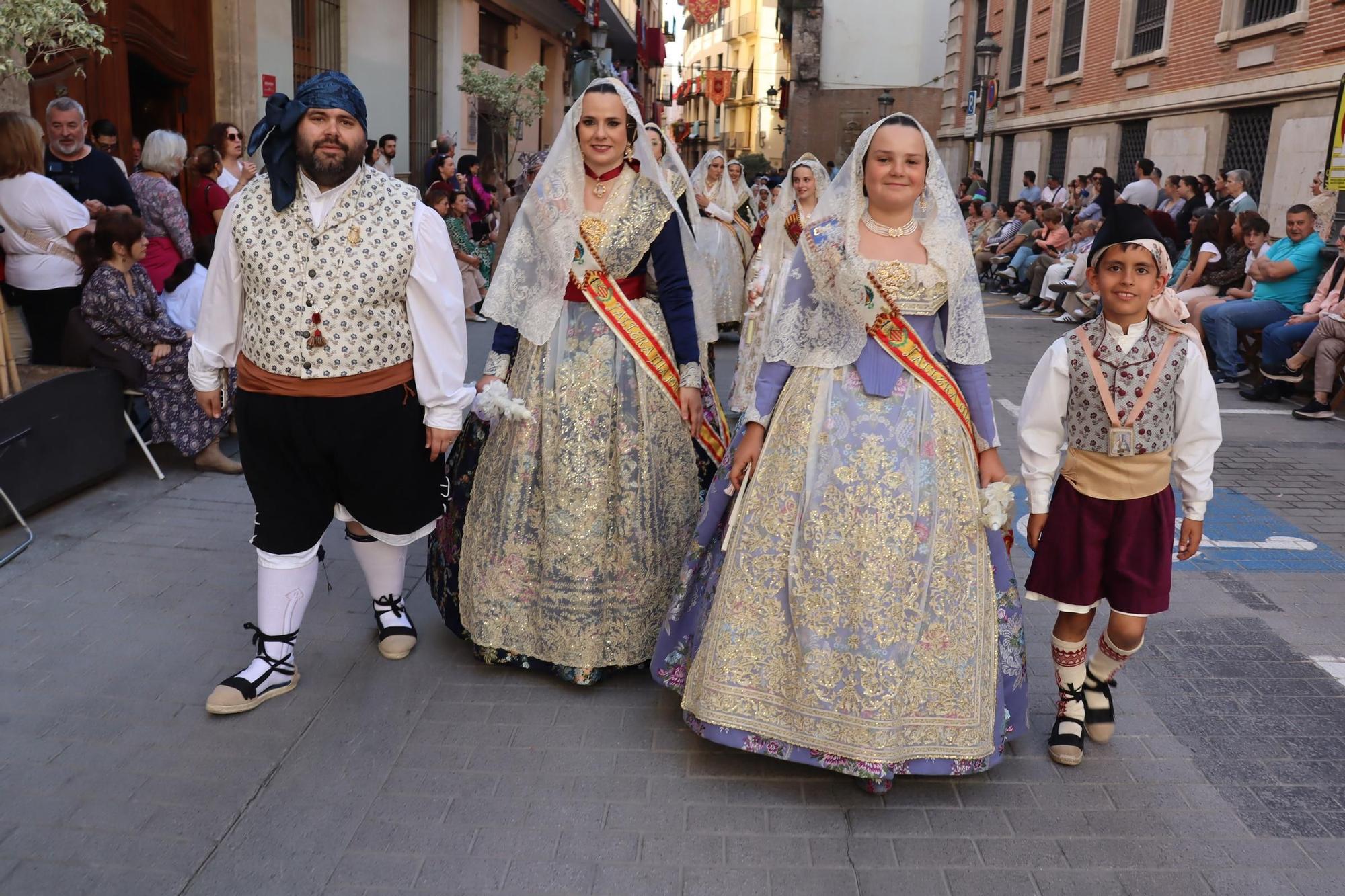 Comisiones de falla en la Procesión de la Virgen (4/5)