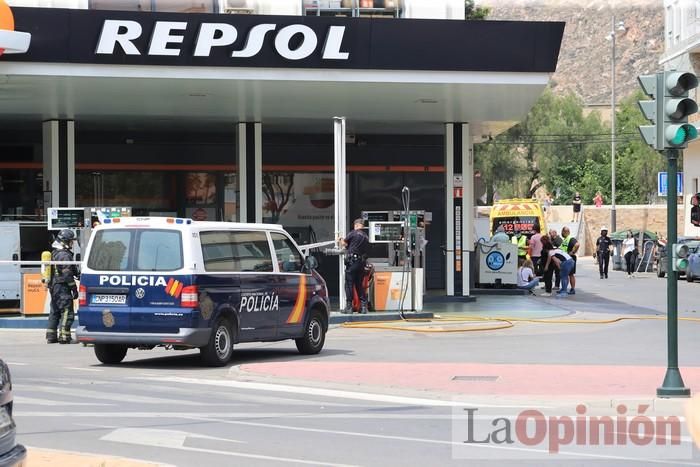 Explosión en una gasolinera de Cartagena