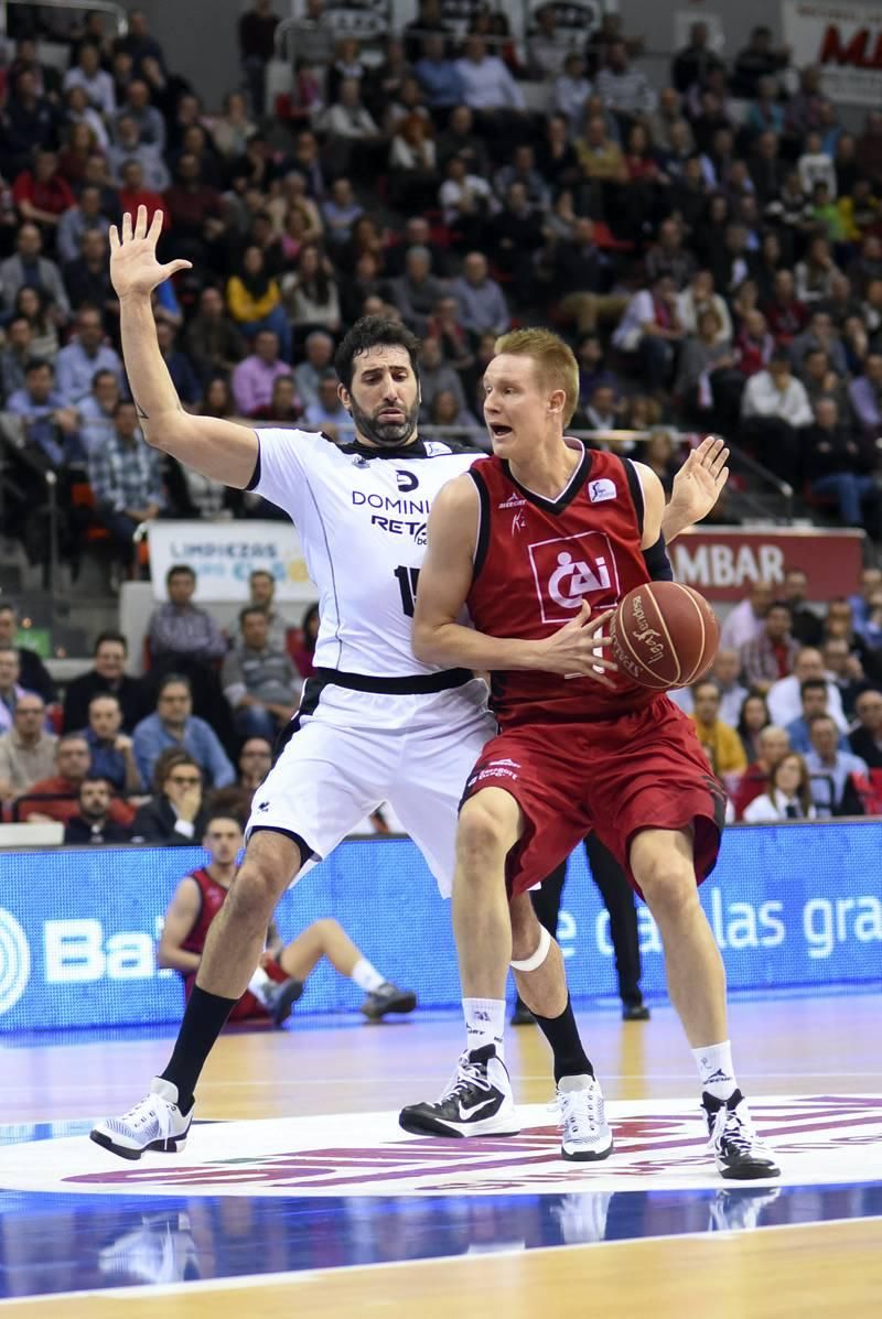 Las mejores imágenes del CAI Zaragoza - Bilbao Basket