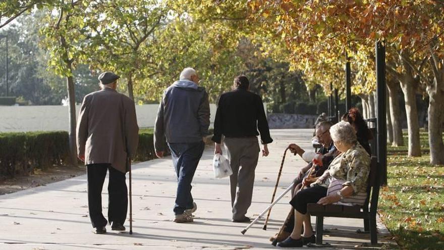 Los ancianos podrán salir a pasear desde el 2 de mayo