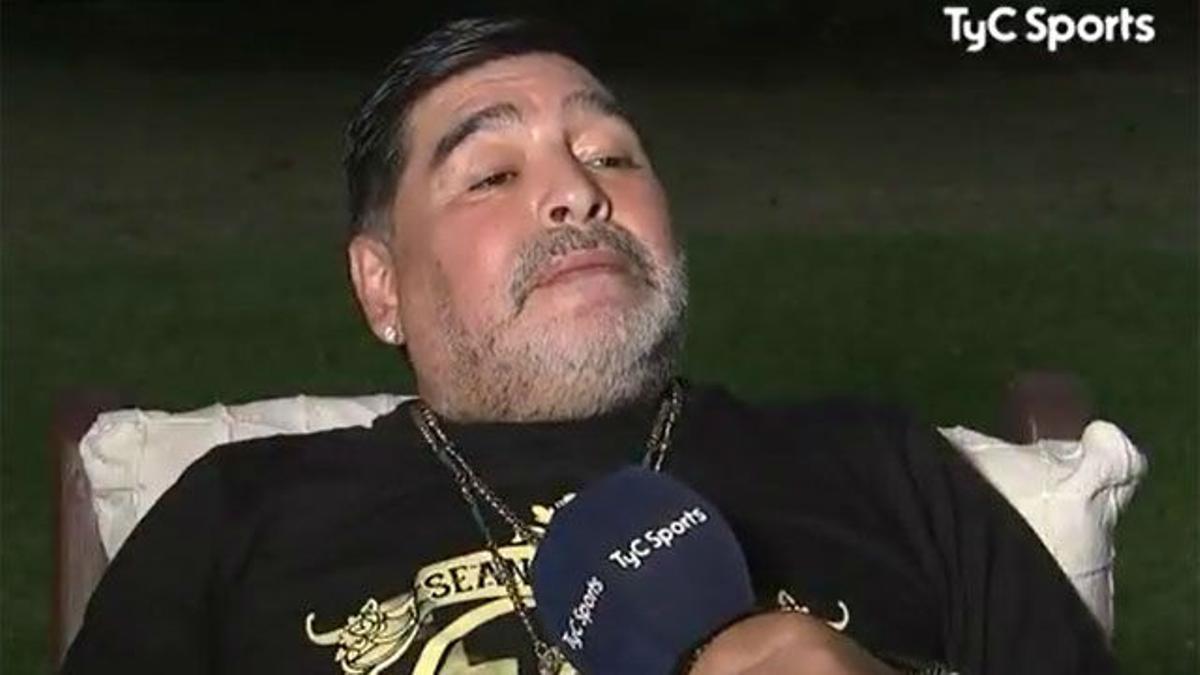 Maradona: "Yo vi a Leo llorar en la ducha"