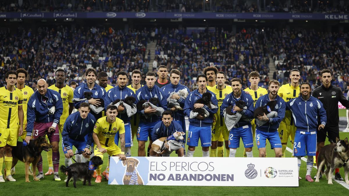 Adopta perros, pero enséñamelos.