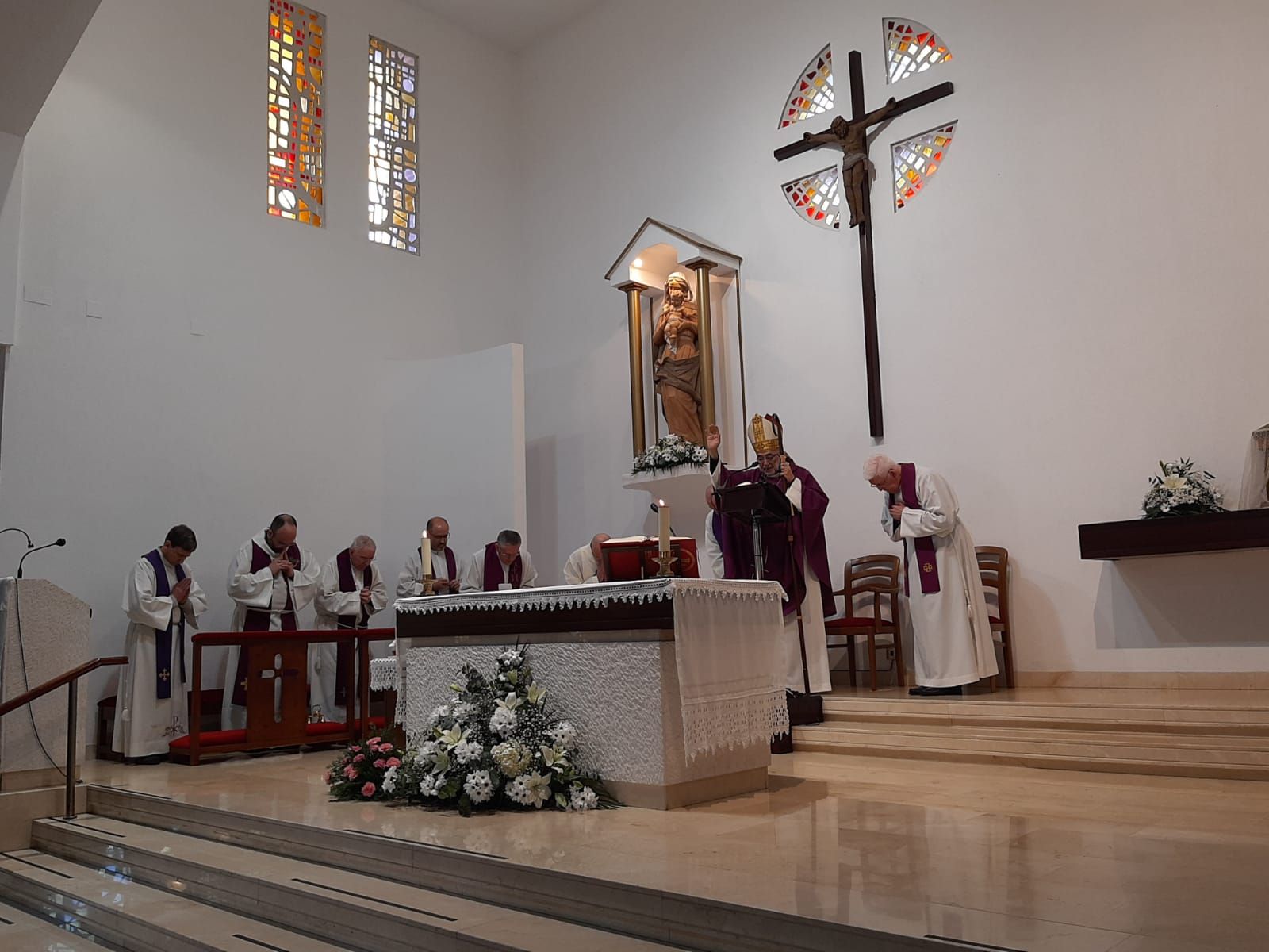 Homenaje al párroco de La Fresneda: todas las imágenes del emotivo acto de reconocimiento