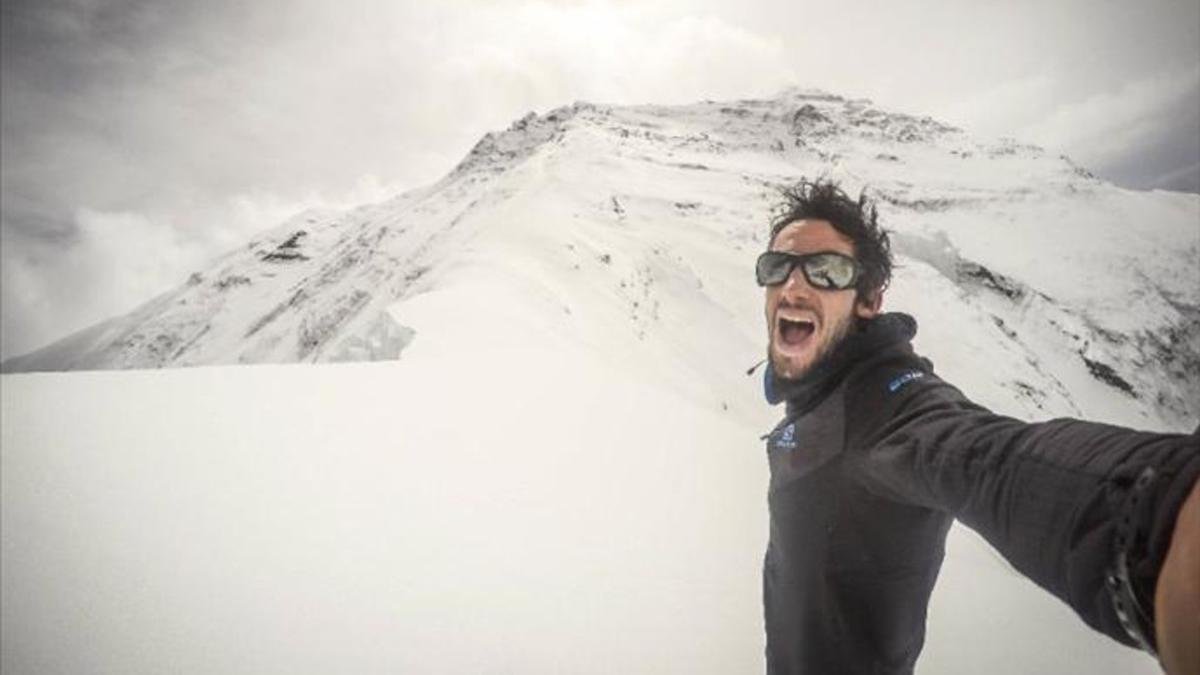 Kilian Jornet asegura que &quot;es increíble estar solo en una montaña tan grande&quot;