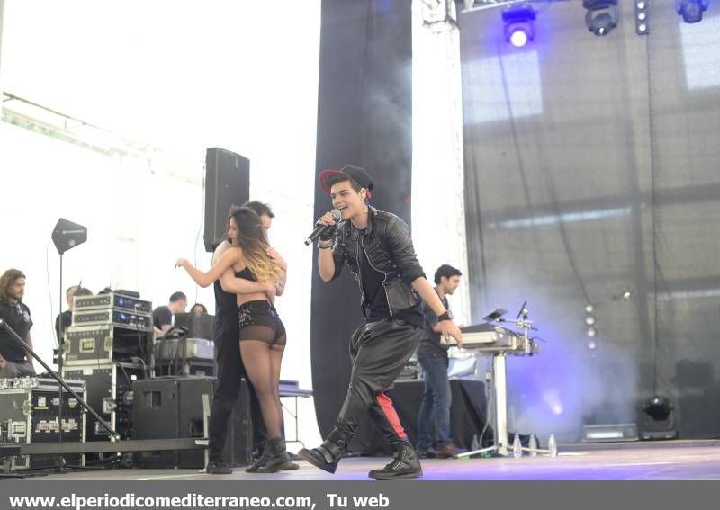 GALERIA FOTOS: Abraham Mateo arrasa en Orpesa