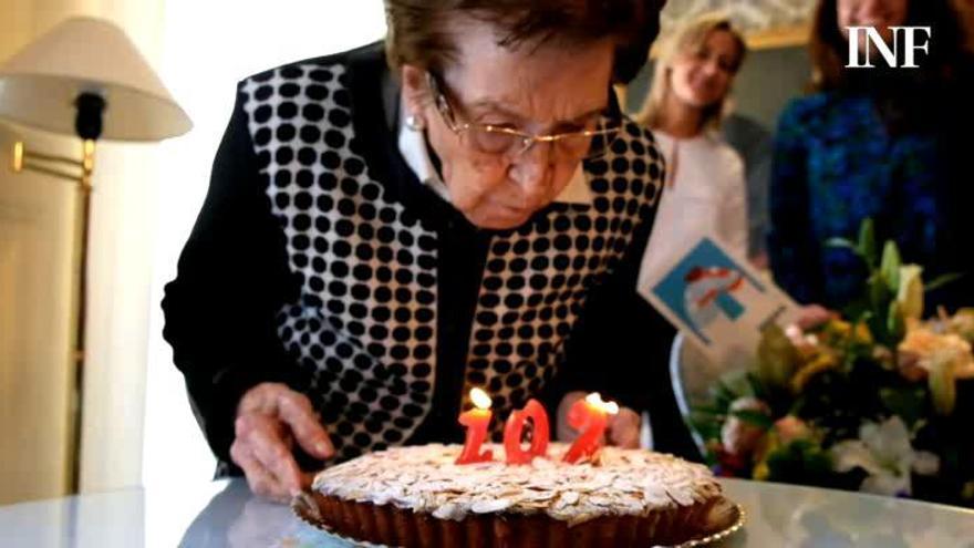 Virginia Vicedo Rico da fe de buena salud a los 102 años en Petrer