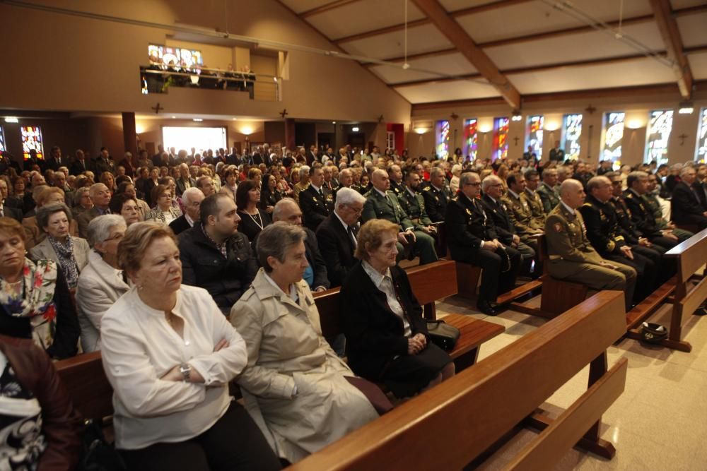 Fiesta de la Guardia Civil el día de su patrona en Gijón