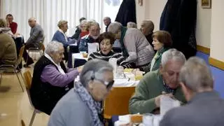 Los comedores de mayores de Zaragoza: 70.000 menús a 4 euros cada uno