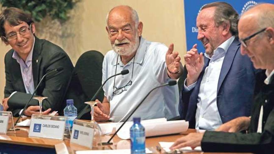 Iago Negueruela, Antoni Tarabini, Carlos Sedano y Rafael Borrás, en el Club.