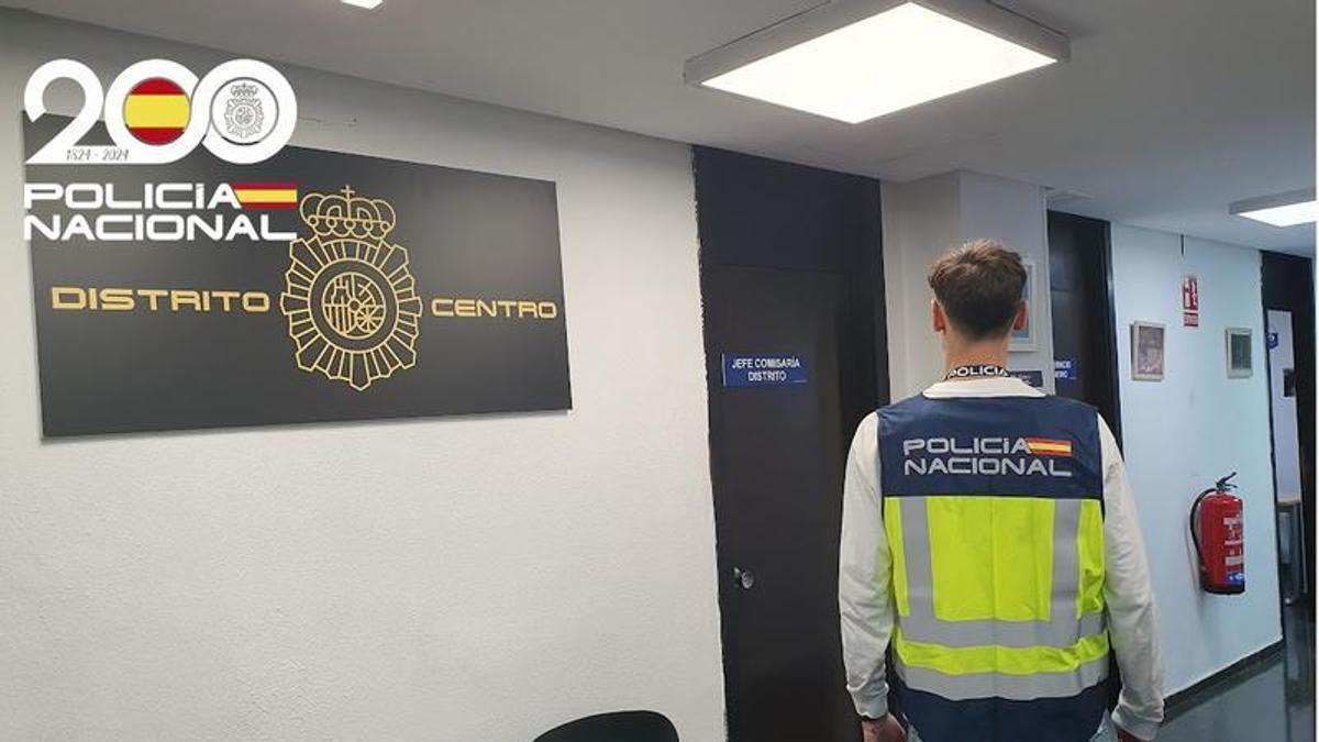 EXHIBICIONISMO MALLORCA | Un exhbicionista graba a dos menores en la playa en Palma y se masturba ante ellas