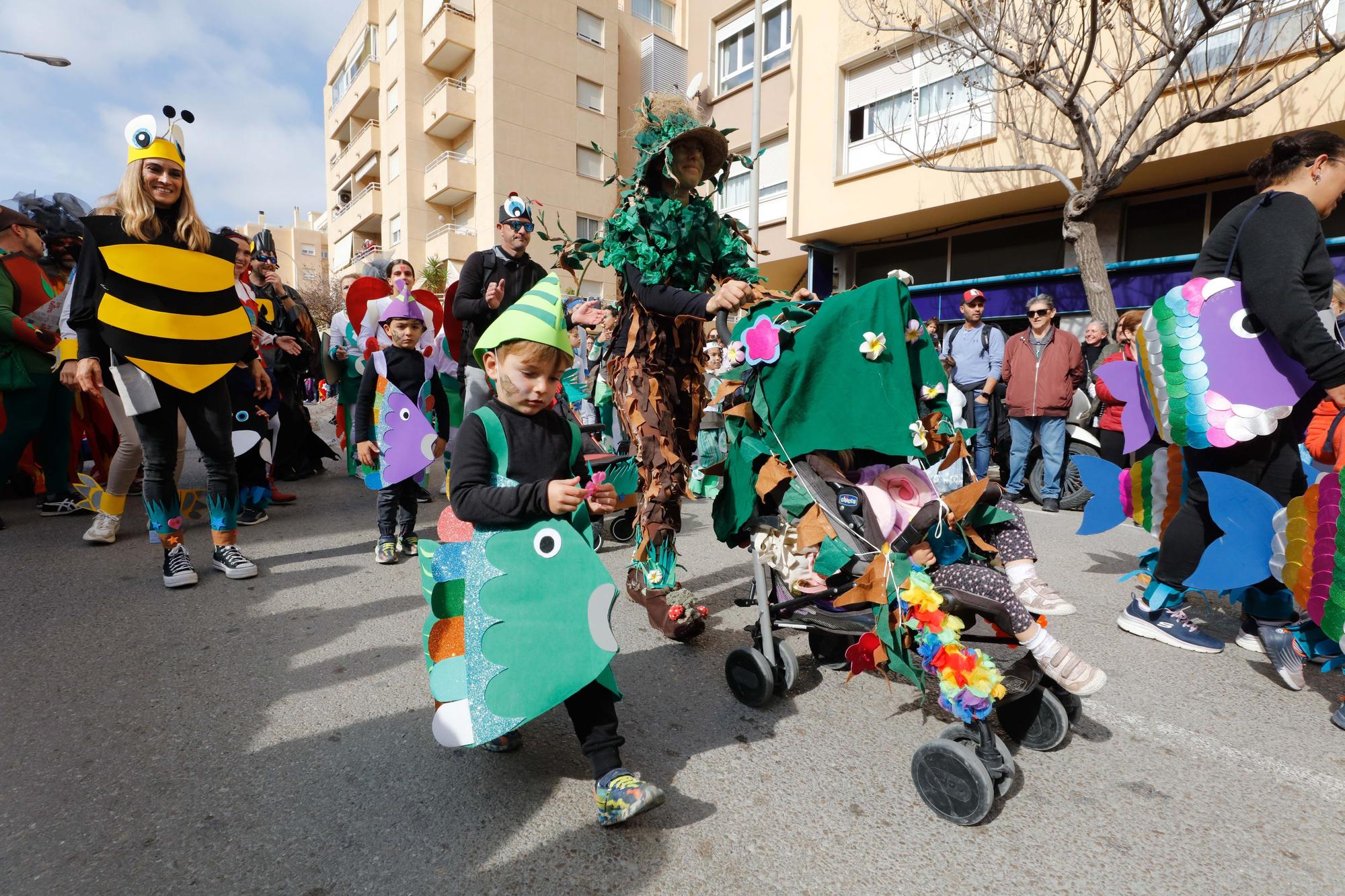 Todas las imágenes de la rúa del Carnaval de Ibiza 2023