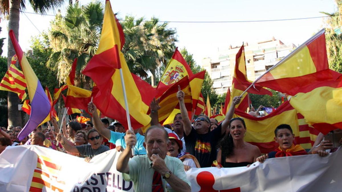 Castelldefels aprueba la adhesión a la Assemblea de Municipis per la Independència