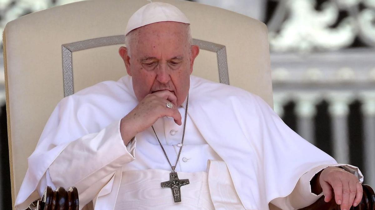El papa Francesc, a la plaça de Sant Pere del Vaticà, l’estiu passat. | ETTORE FERRARI / EFE