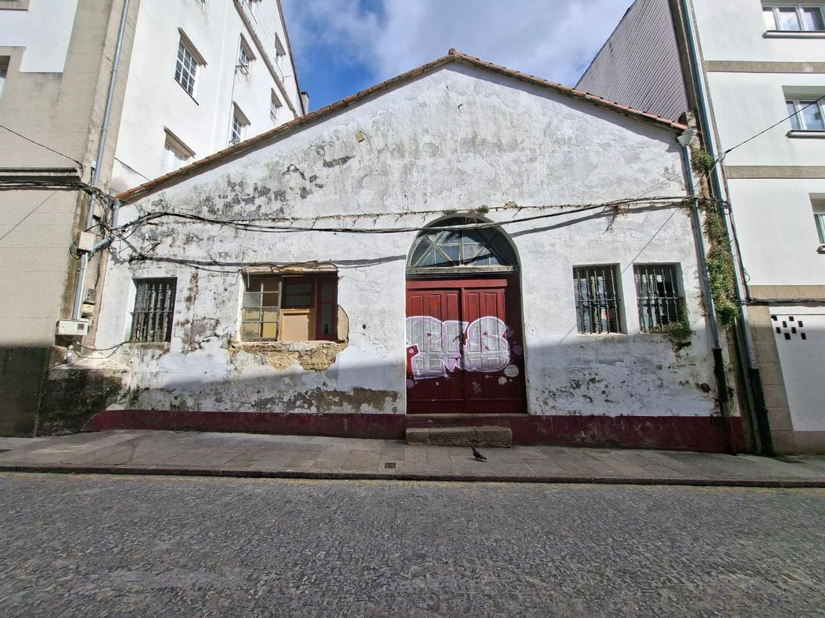 La nave que albergó el taller Félix Aldea fue okupada durante el día grande de las fiestas de la Ascensión