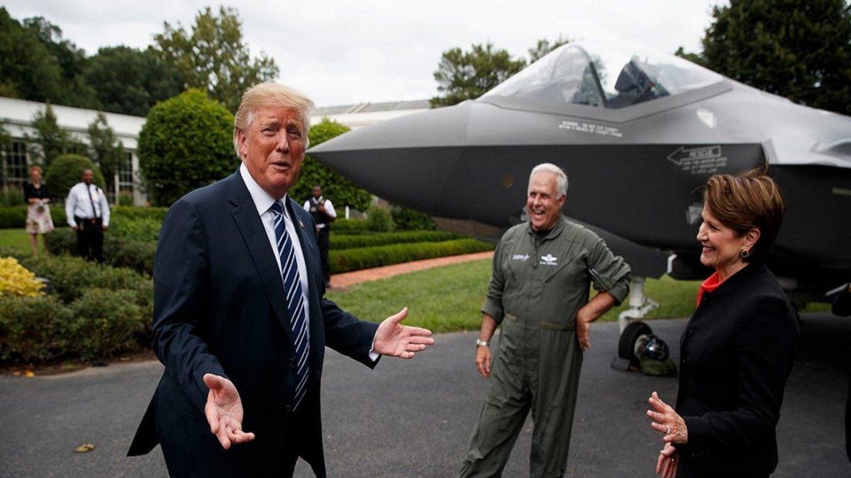 Donald Trump afirma que los F-35 son 'invisibles'