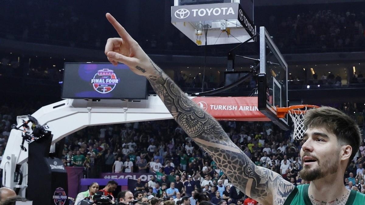 Juancho Hernangómez celebra la Euroliga