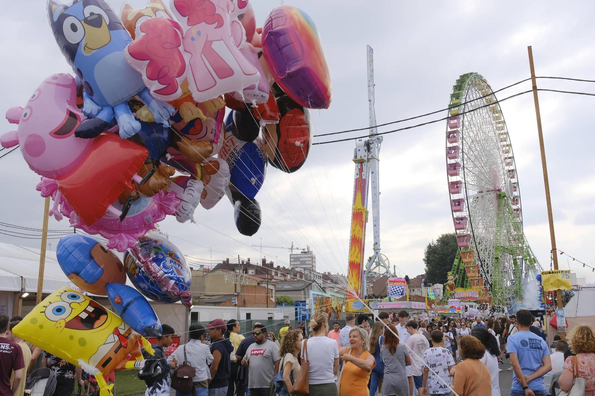 Las atracciones se despiden de la Semana Negra