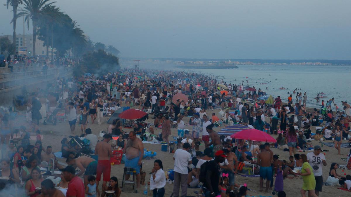 Cort prohíbe la celebración de la Nit de Sant Joan en todas las playas de la ciudad