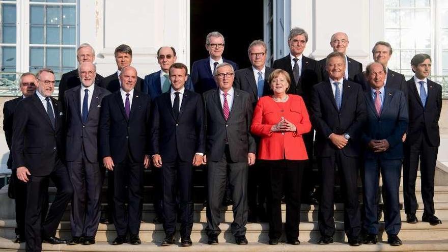 Foto de familia del encuentro celebrado el martes a las afueras de Berlín.