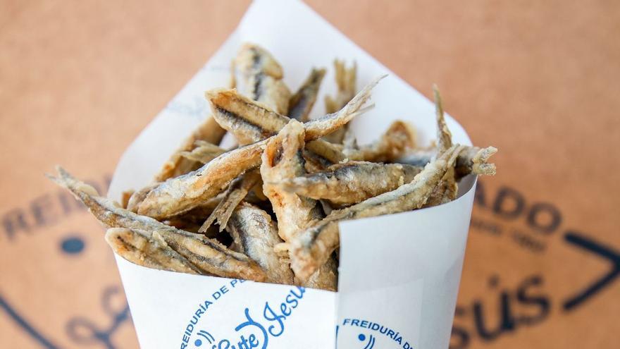 Este es el bar de Málaga que se considera el &quot;McDonald&#039;s del pescaíto&quot;: puedes comer por solo 6,50 euros