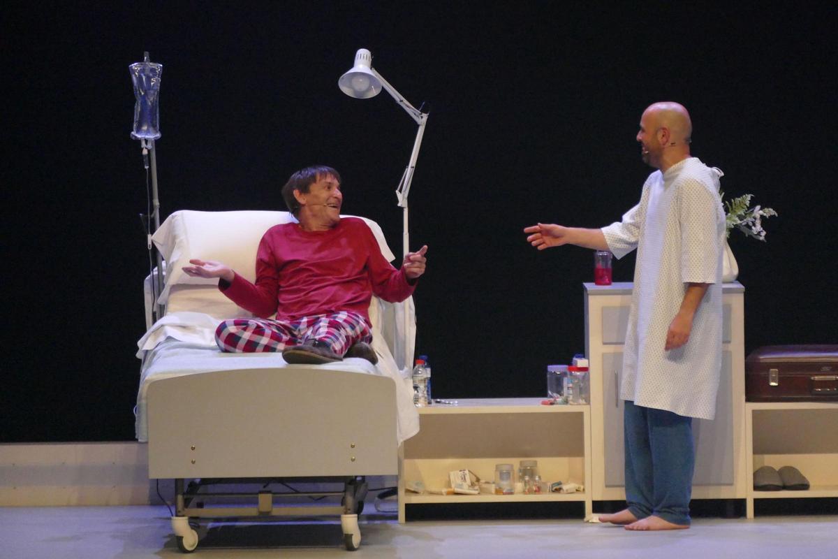 EN IMATGES | Albert Pla i Peyu omplen de rialles el Teatre Municipal El Jardí de Figueres amb 'Hamlet'