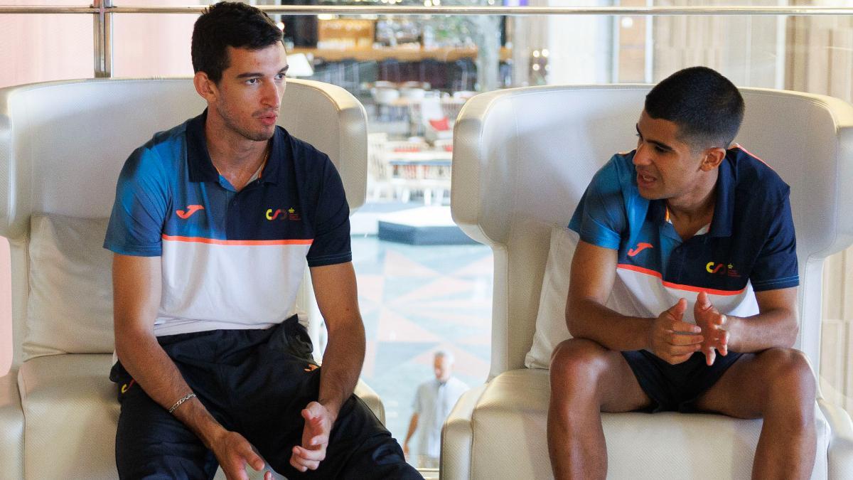 Quique Llopis y Mohamed Attaoui, dos estrellas del atletismo