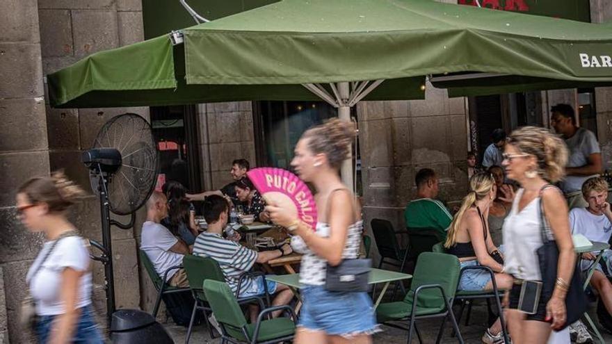 Extremadura afronta un lunes de calor intenso y tormentas con aviso naranja en el norte