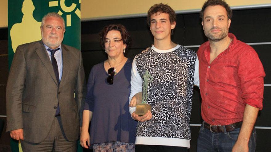 Daniel Guzmán ha acompañado a Miguel Herrán, premiado por RTVA.