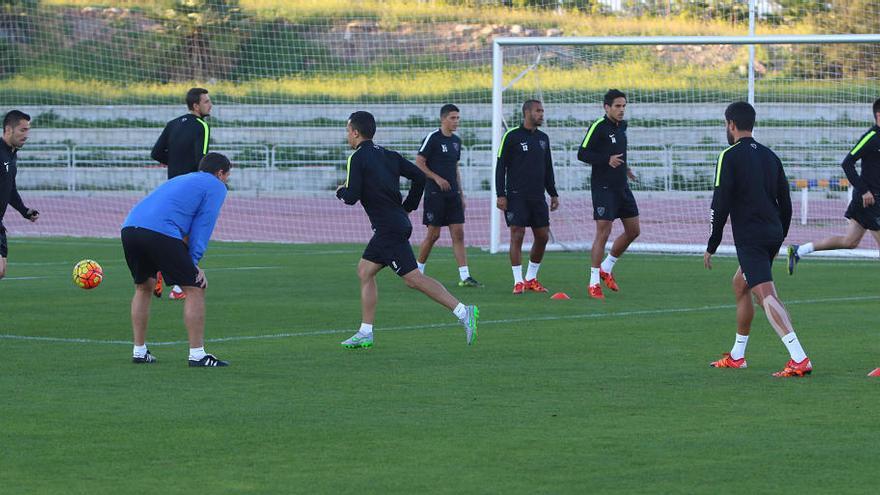 Un entrenamiento de la plantilla blanquiazul esta semana.