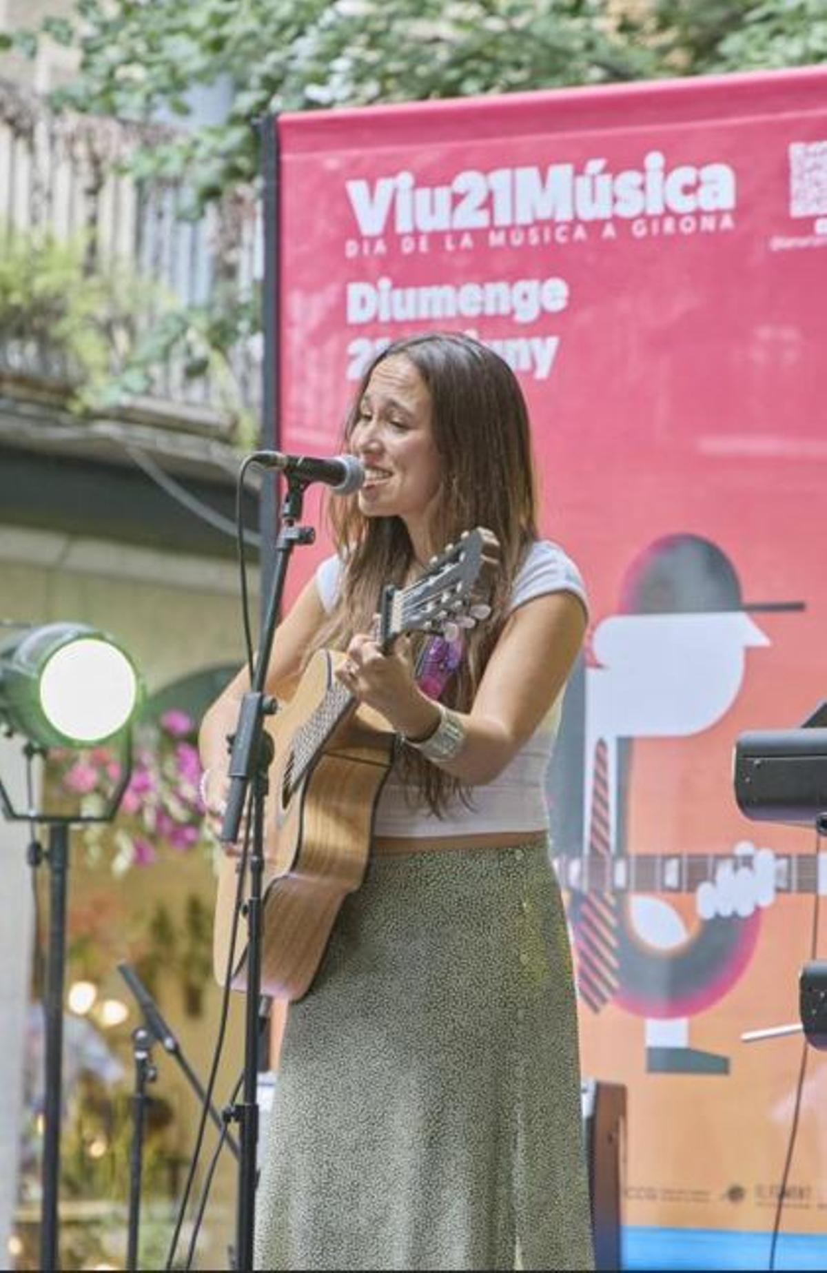 La Rambla es converteix en un dels espais pe acollir Viu21Música, fent que la festa estigui a l'abast de tothom.