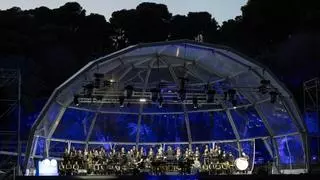 El Liceu se luce en el Park Güell con un concierto gratuito de 'Carmina Burana' y con vistas a Barcelona